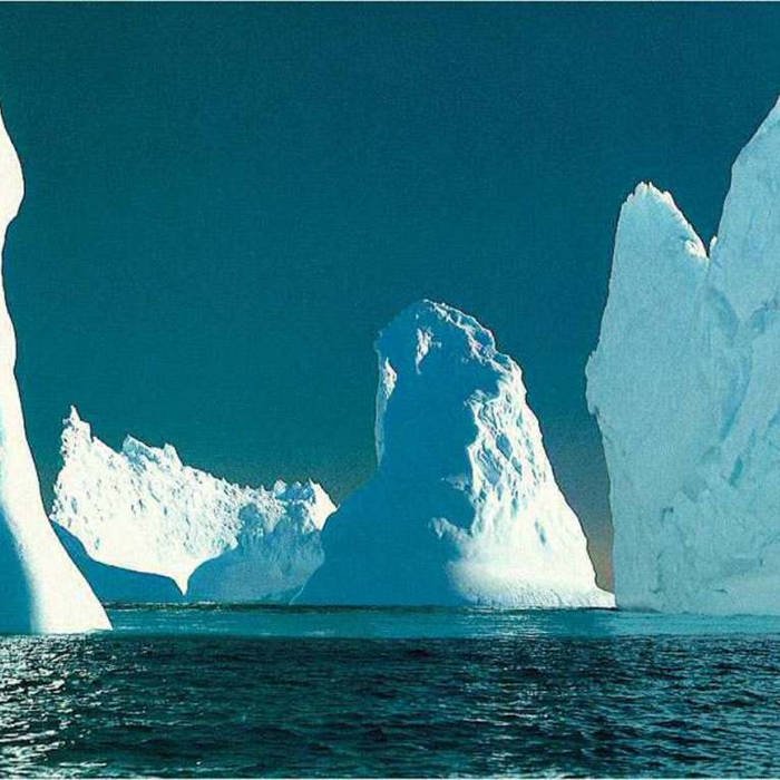 10000 Icebergs